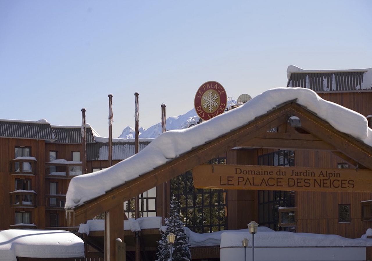 Residence Le Domaine Du Jardin Alpin - Courchevel 1850 Zewnętrze zdjęcie